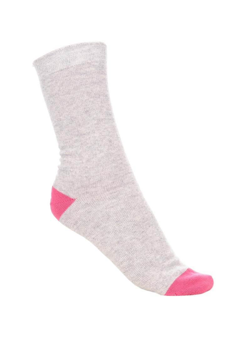 Kaschmirsocken & Elasthan, 88 % Kaschmir / 12 % Elasthan, Damen, normal / 2 und 4 Fäden, normale Strickart, Mahogany