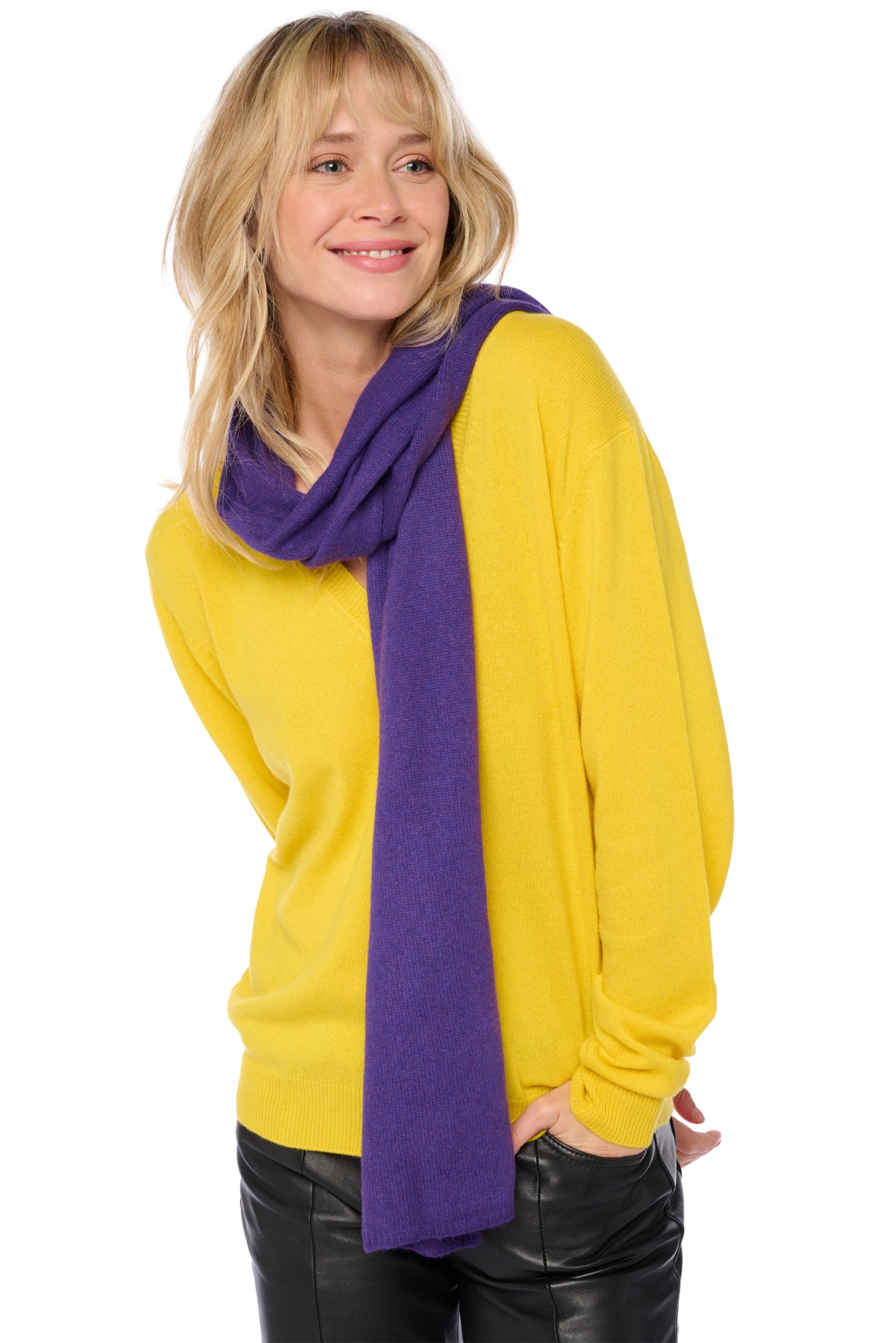 Yakozone aus Yak Unisex - deep purple - Mahogany