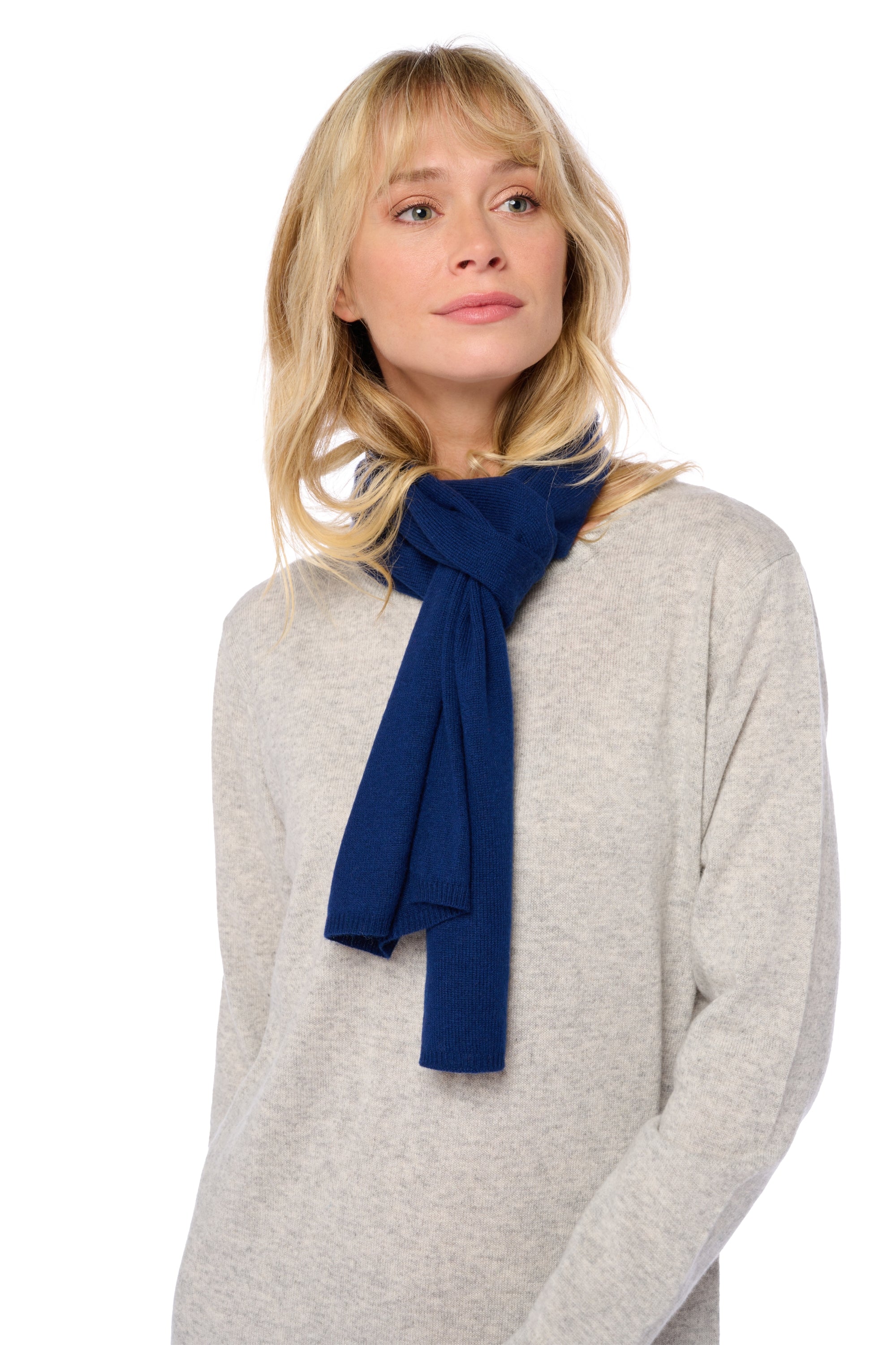 Woolozone aus Kaschmir und Wollmischung - midnight - Mahogany