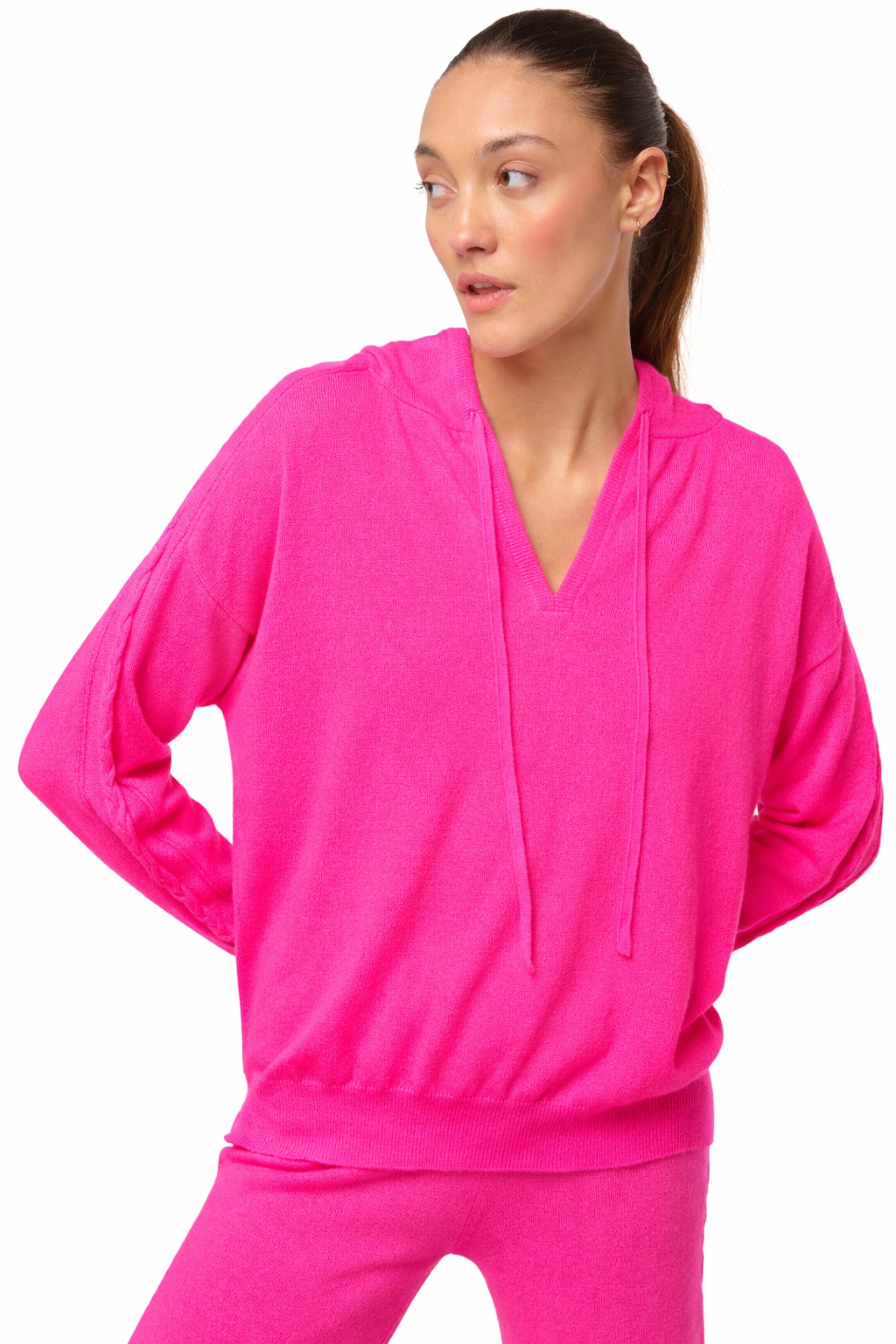 Sweatshirt aus Kaschmir, 100 % Kaschmir, Damen, V-Ausschnitt, gerader Schnitt, lange Ärmel, normal / 2- und 4-fädig, Zopfmuster, Mahogany