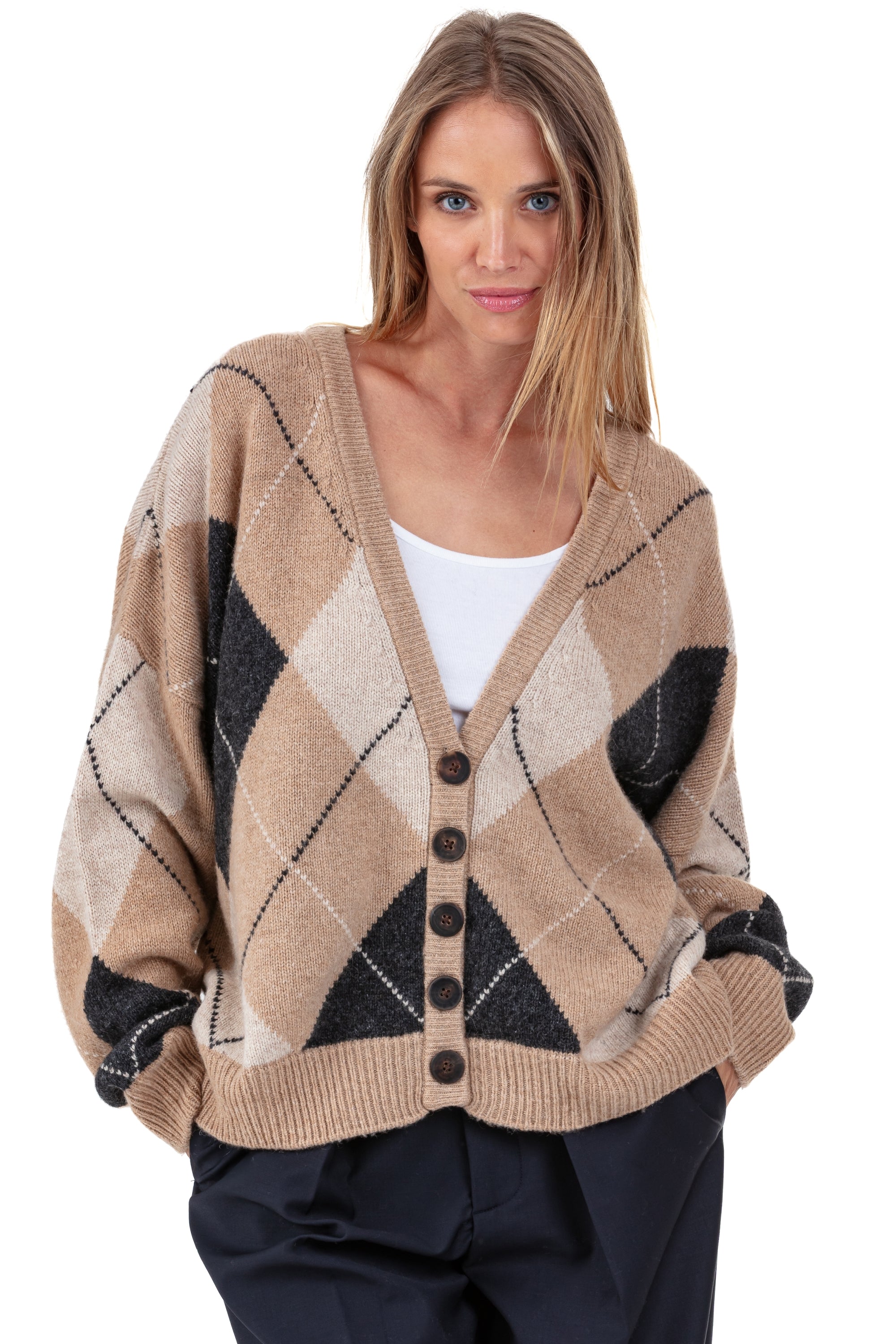 Strickjacke aus Kamel, 100 % Kamel, Damen, V-Ausschnitt, Knopfverschluss, Oversize-Schnitt, lange Ärmel, grafisch, fein, , Mahogany