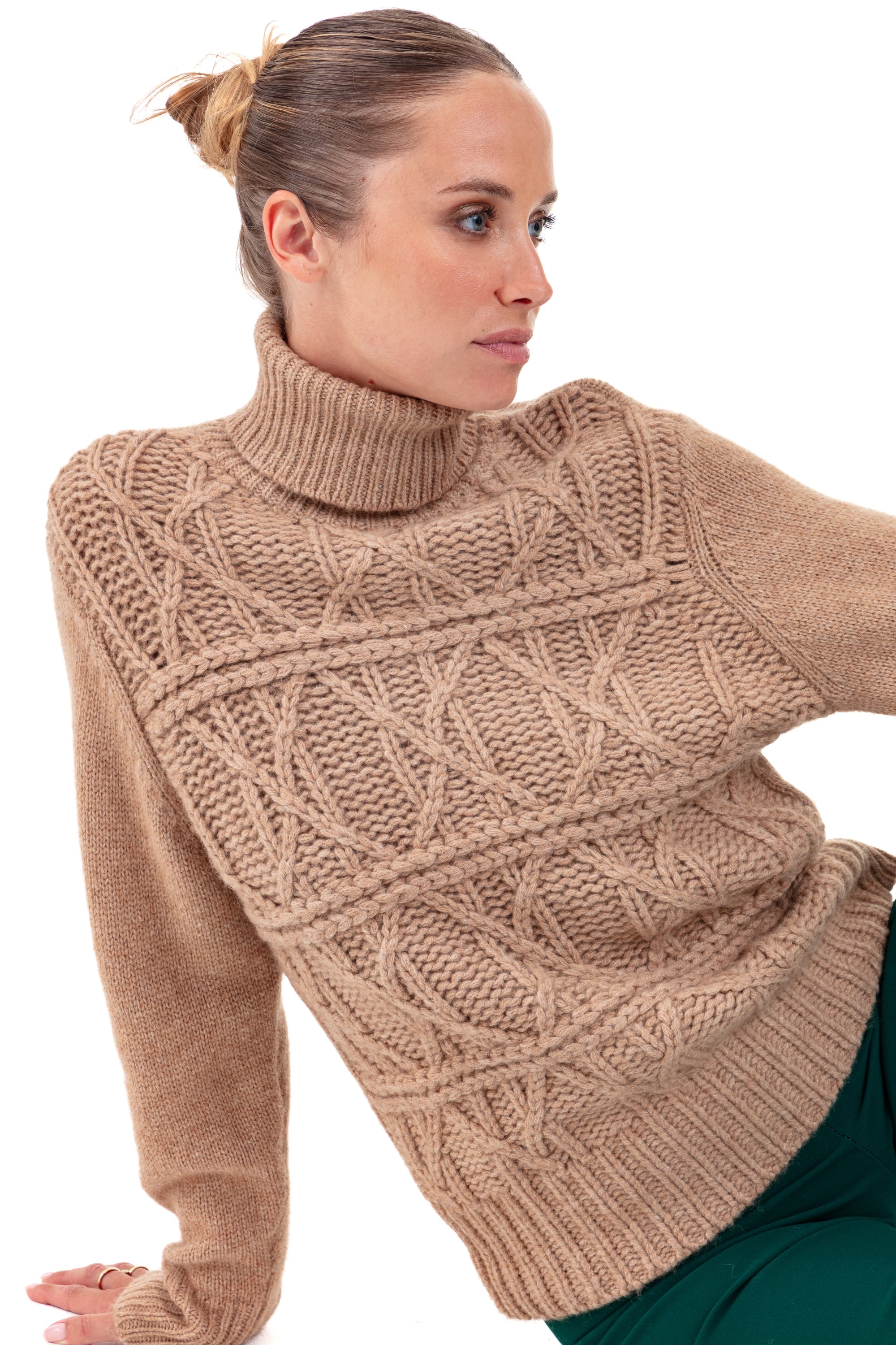 Pullover aus Kamelwolle, 100 % Kamelwolle, Damen, Rollkragen, gerader Schnitt, lange Ärmel, grafisch, grob / 6 Fäden und mehr, Zopfmuster, Mahogany