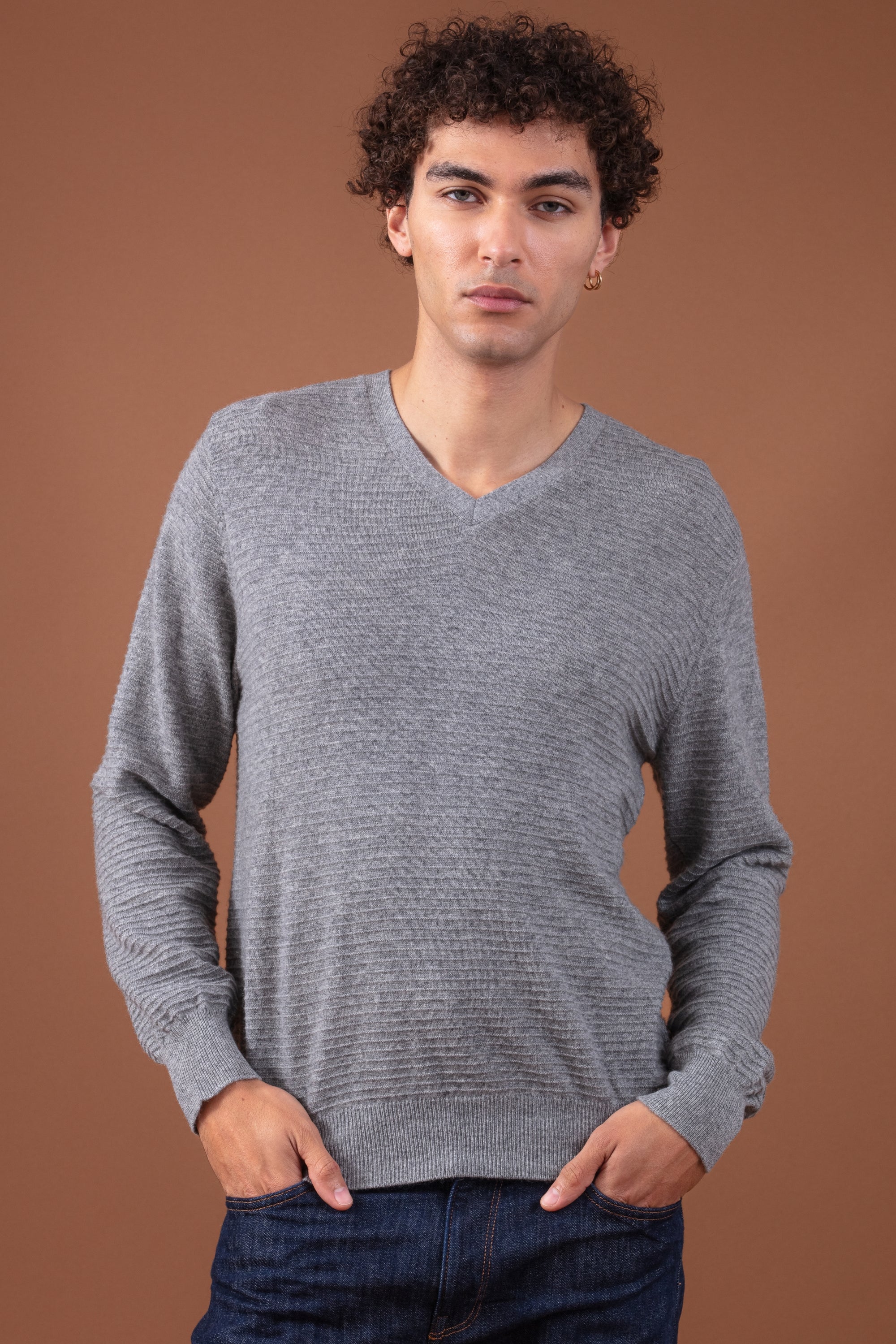 Pullover aus Kaschmir, 100 % Kaschmir, Herren, V-Ausschnitt, gerader Schnitt, lange Ärmel, Streifen, fein, , Mahogany