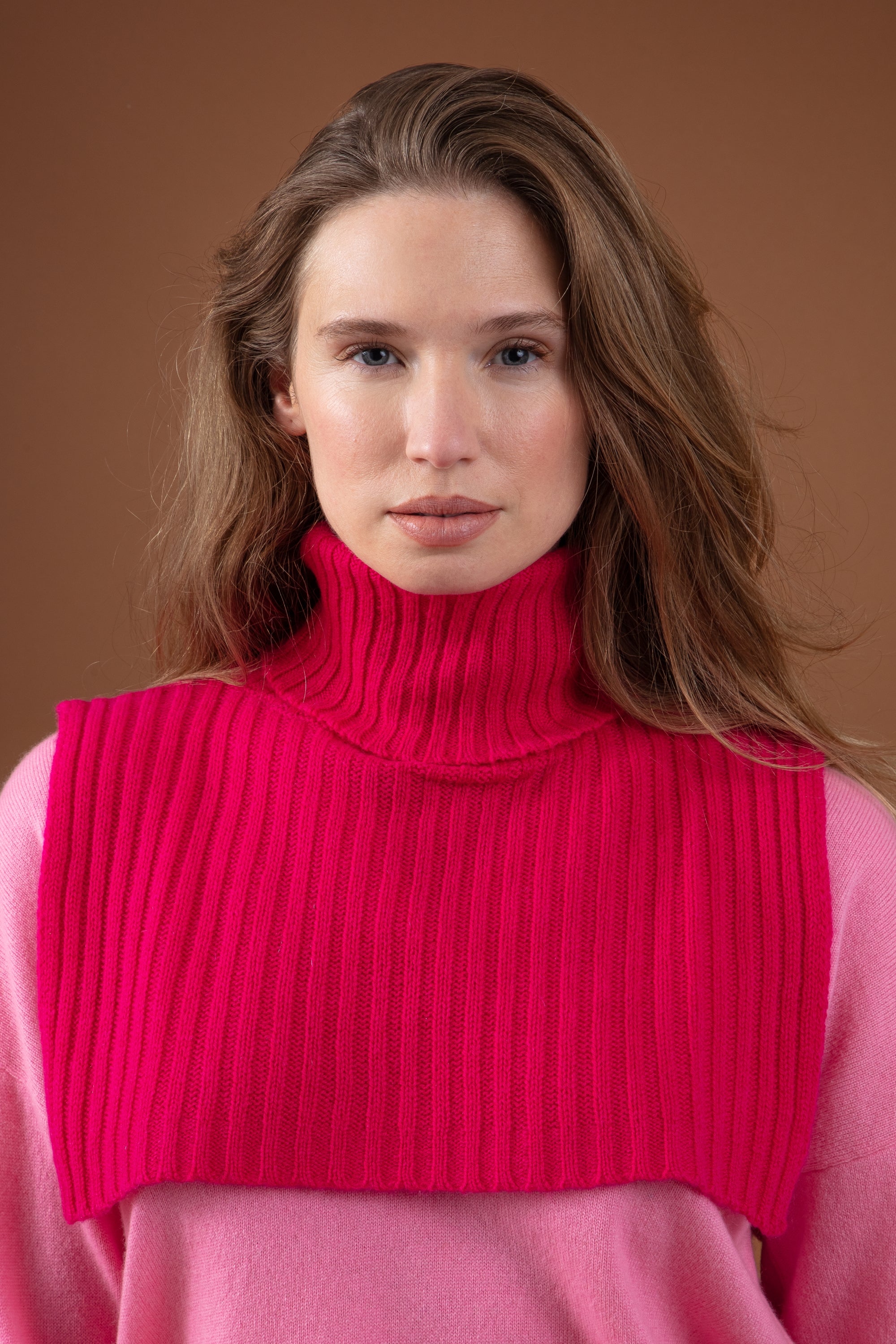 Rolls aus Kaschmir Damen - lipstick - Mahogany