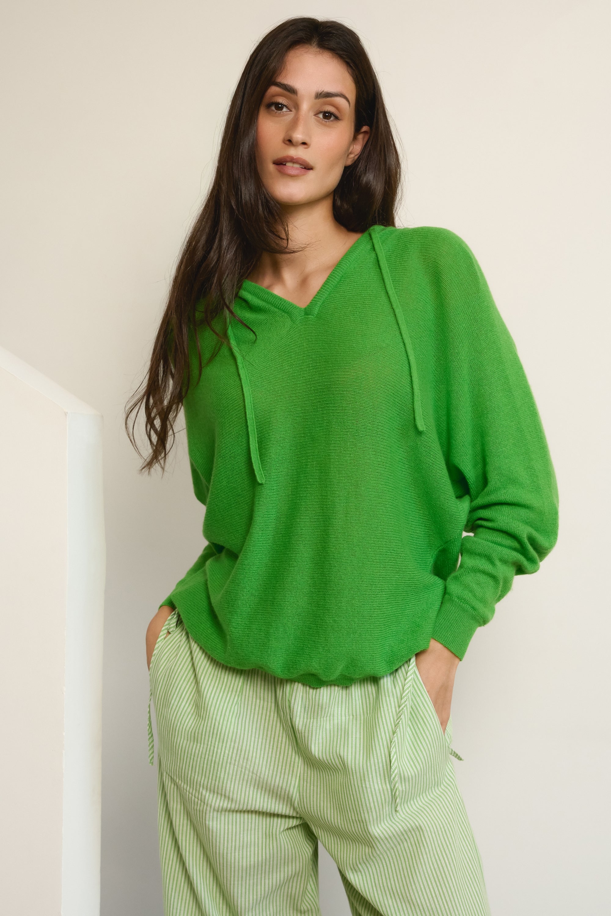Sweatshirt aus Kaschmir, 100 % Kaschmir, Damen, Kapuze, Oversize-Schnitt, lange Ärmel, fein, , Mahogany