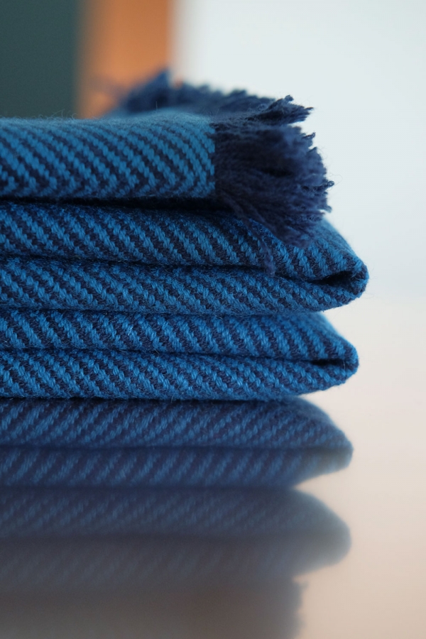 Cashmere accessoires kaschmir plaid decke erable 130 x 190 blau 130 x 190 cm