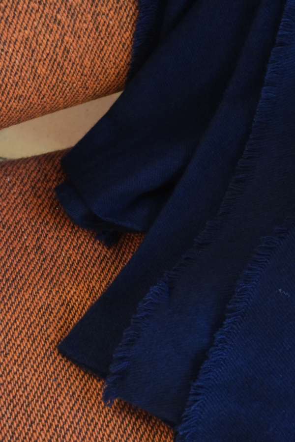 Cashmere accessoires kaschmir plaid decke toodoo plain m 180 x 220 navy blau 180 x 220 cm