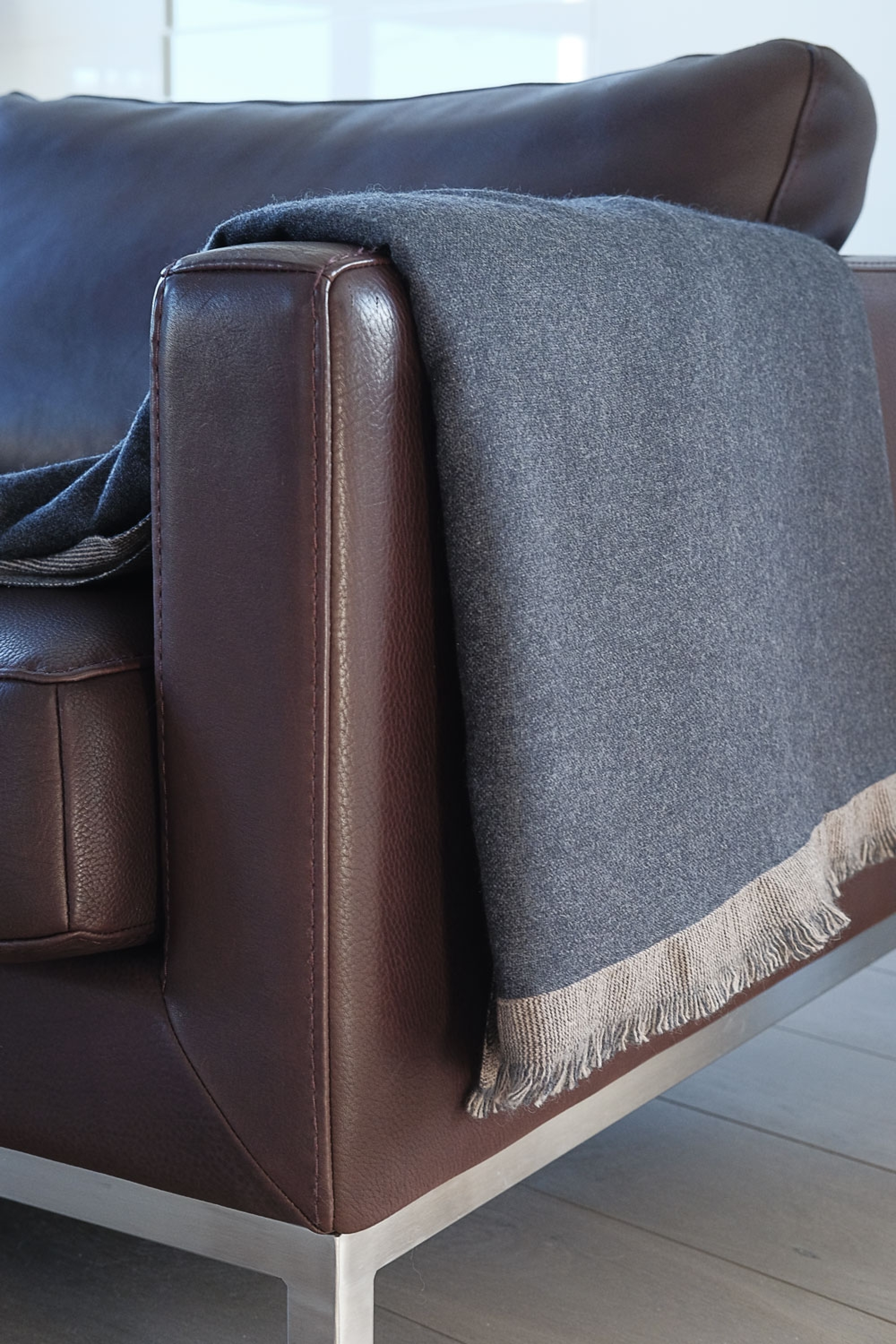 Cashmere accessoires kaschmir plaid decke fougere 125 x 175 anthrazit meliert natural brown 125 x 175